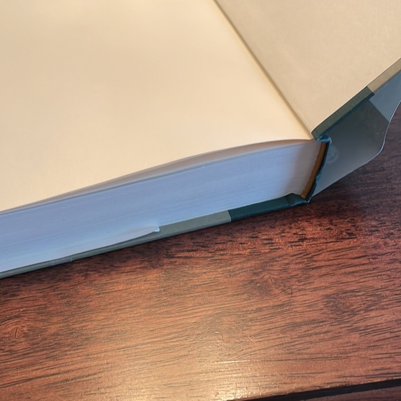 John Grisham The Guardians hardcover book - Picture 5 of 6